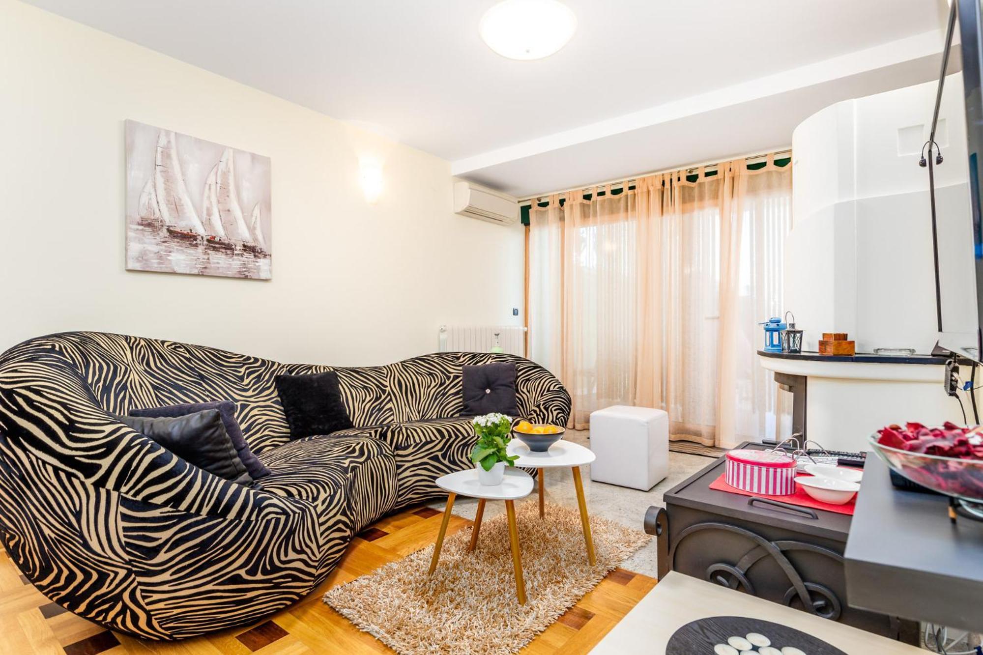 Lux Apartmani Opatija Exterior foto